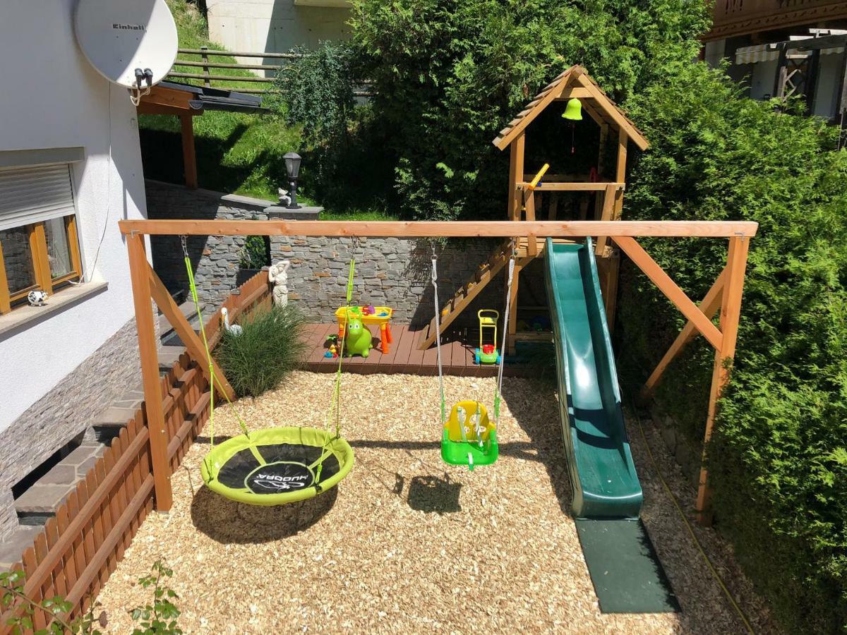 Ferienhaus Schweinberger Zell am Ziller Luaran gambar